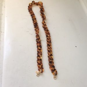 Mask-holder necklace